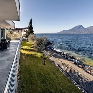 Luthien Brenzone sul Garda