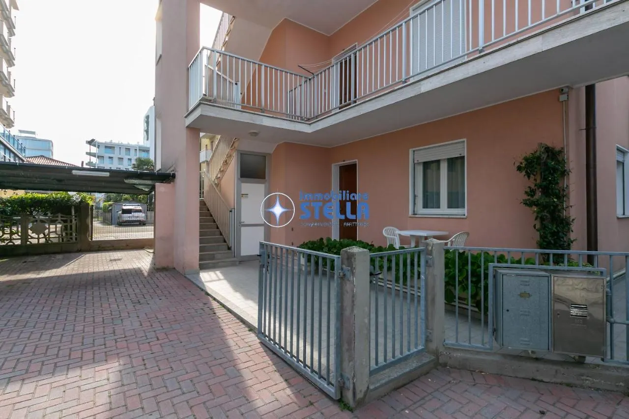Condominio Baraziol Lido di Jesolo 0*,  Italy